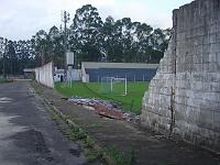  Muro do campo do Palmeiras F.C. No minimo foi derrubado pelo vento...